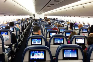 Imagem ilustrativa da imagem Inteligência Artificial pode deixar viagens aéreas mais caras. Entenda