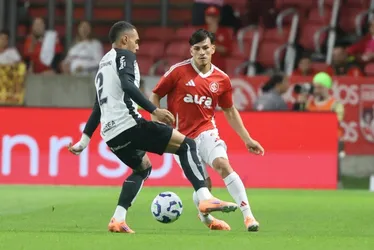 Imagem ilustrativa da imagem Inter empata com pênalti polêmico no último lance, e Corinthians se revolta