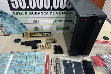 Imagem ilustrativa da imagem Itens de luxo são apreendidos em ação da polícia contra rifas ilegais no ES