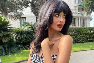 Imagem ilustrativa da imagem Jameela Jamil critica padrão de beleza de Hollywood: 'rostos não se mexem'