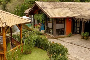Imagem ilustrativa da imagem Javé compra e amplia pousada em Pedra Azul