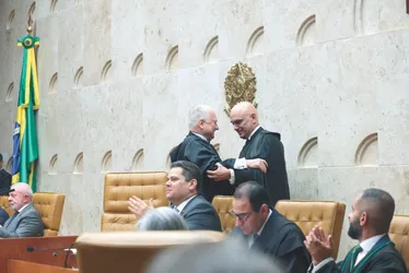 Imagem ilustrativa da imagem “Judiciário não é submisso ao populismo”, diz Fachin em posse do STF