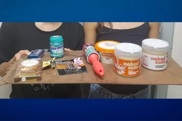Imagem ilustrativa da imagem Justiça manda soltar estudantes acusadas de furtar chocolate em supermercado do ES
