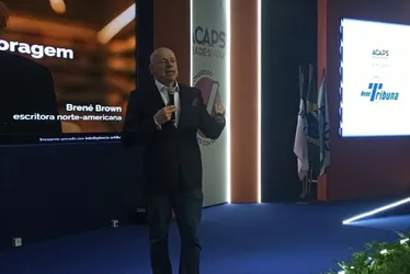 Imagem ilustrativa da imagem Leandro Karnal: "Quem tem negócio não tem time"