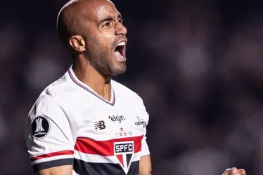 Imagem ilustrativa da imagem Lucas Moura passa por astroscopia no joelho e não tem nova lesão detectada