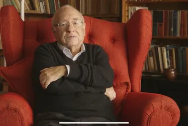 Imagem ilustrativa da imagem Luis Fernando Verissimo é internado em UTI em hospital de Porto Alegre