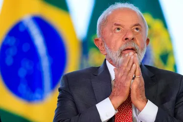 Imagem ilustrativa da imagem Lula brinca sobre situação do Corinthians: ‘Como virou essa baderna?’