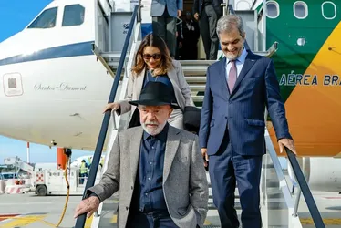 Imagem ilustrativa da imagem Lula chega a Roma para encontro com papa Leão 14 e evento da ONU sobre a fome