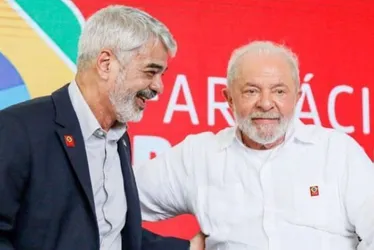 Imagem ilustrativa da imagem Lula cumpre extensa agenda em Pernambuco e inaugura a Hemobrás nesta quinta