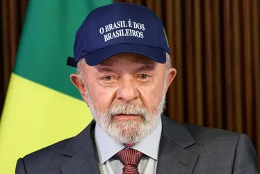 Imagem ilustrativa da imagem Lula defende regulação de big techs durante reunião ministerial