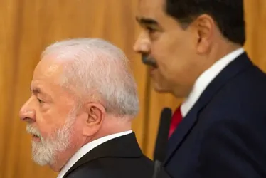 Imagem ilustrativa da imagem Lula sai em defesa da Venezuela e diz que povo de lá é 'dono do próprio nariz'