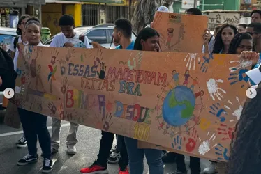 Imagem ilustrativa da imagem Marcha contra trabalho infantil toma as ruas do Centro do Recife nesta sexta-feira