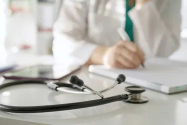 Imagem ilustrativa da imagem Médico é condenado por violência sexual contra criança em SP