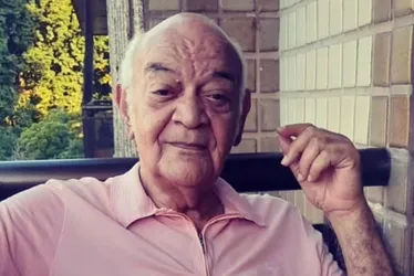 Imagem ilustrativa da imagem Morre José Santana, dublador de Chuck Norris e 'Os Simpsons', aos 83 anos