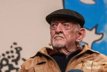 Imagem ilustrativa da imagem Morre o cartunista Jaguar, fundador de "O Pasquim", aos 93 anos