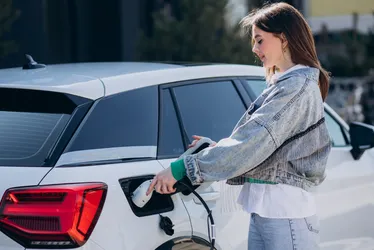 Imagem ilustrativa da imagem Nova diretriz traz regras para carregadores de carro elétrico em condomínios