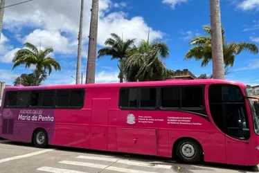 Imagem ilustrativa da imagem Ônibus da Lei Maria da Penha atende mulheres na Prainha a partir desta terça-feira