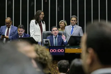 Imagem ilustrativa da imagem PEC da Blindagem representa maior ofensiva da história contra leis anticorrupção