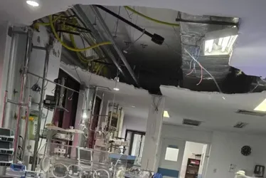 Imagem ilustrativa da imagem Parte do teto desaba em UTI pediátrica do Barão de Lucena; ninguém se feriu