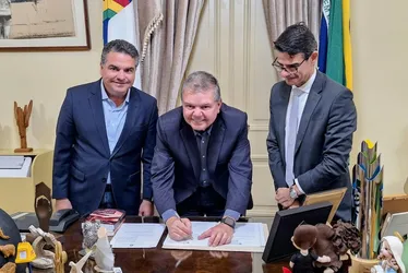 Imagem ilustrativa da imagem Pernambuco sanciona lei de cotas raciais em concursos públicos estaduais