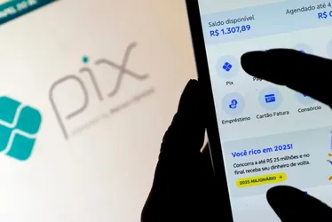 Imagem ilustrativa da imagem Pix Automático torna-se obrigatório a partir desta segunda
