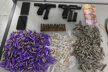 Imagem ilustrativa da imagem Polícia apreende drogas e armas em meio à guerra do tráfico na Serra