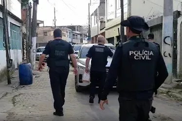 Imagem ilustrativa da imagem Polícia faz megaoperação contra facções criminosas de Santa Rita, em Vila Velha