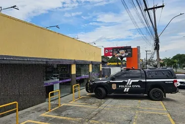 Imagem ilustrativa da imagem Polícia flagra furto de energia elétrica em loja de açaí em Cariacica