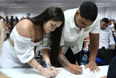 Imagem ilustrativa da imagem Prefeitura do Recife e TJPE realizam casamento coletivo gratuito em outubro