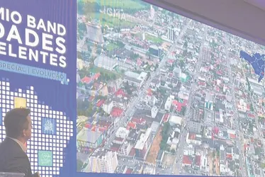 
          Imagem ilustrativa da imagem Prêmio Band recebe inscrições até este domingo
          