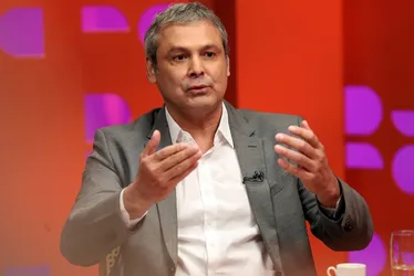 Imagem ilustrativa da imagem Prisão domiciliar de Bolsonaro é freio necessário até julgamento, diz líder do PT