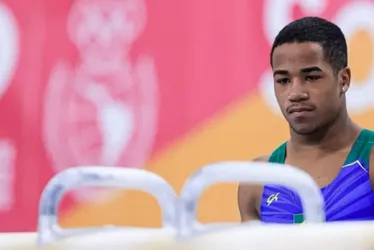 Imagem ilustrativa da imagem Promessa da ginástica brasileira morre aos 20 anos após sofrer acidente de moto