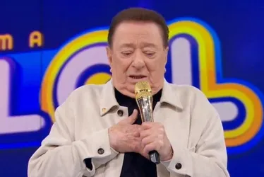 Imagem ilustrativa da imagem Raul Gil continua internado, mas 'melhora a cada dia', diz assessoria