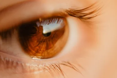 Imagem ilustrativa da imagem Saiba como identificar câncer nos olhos de crianças