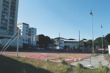 Imagem ilustrativa da imagem Saldanha deve recusar oferta de R$ 92 milhões por sede do clube