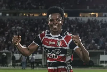 Imagem ilustrativa da imagem Santa Cruz anuncia renovação de Wagner Balotelli