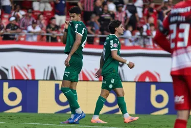 Imagem ilustrativa da imagem São Paulo sai na frente, mas toma virada do Palmeiras no Morumbis com polêmica