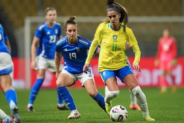 Imagem ilustrativa da imagem Seleção feminina desencanta e amplia freguesia sobre a Itália