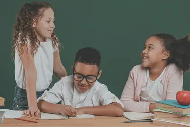 Imagem ilustrativa da imagem Sem celular, 83% dos alunos dizem prestar mais atenção nas aulas