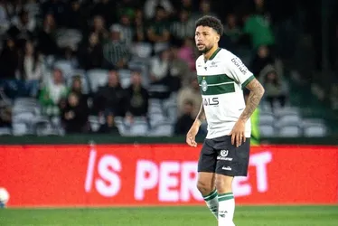 Imagem ilustrativa da imagem Série B embola e tem briga acirrada de 10 times pelo acesso; veja chances
