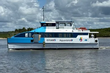 Imagem ilustrativa da imagem Sistema Aquaviário recebe nova embarcação batizada de "Mestre Álvaro"