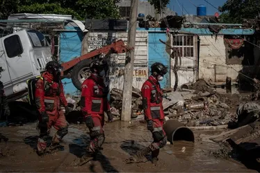 Imagem ilustrativa da imagem Sobe para 47 o número de mortos durante temporais no México; 39 estão desaparecidos