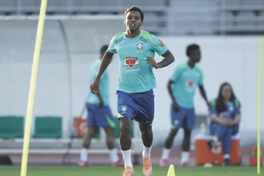 Imagem ilustrativa da imagem Ataque da seleção brasileira terá teste para 'galáticos' em amistoso desta sexta