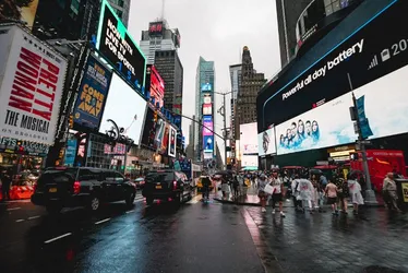 Imagem ilustrativa da imagem Tiroteio na Times Square em Nova York deixa três feridos