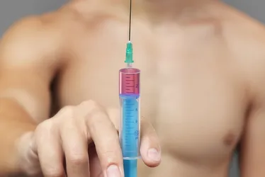 Imagem ilustrativa da imagem Uso de anabolizantes altera colesterol e aumenta risco de infarto