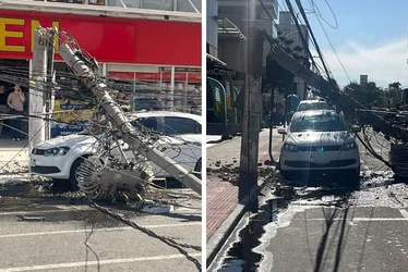 Imagem ilustrativa da imagem VÍDEO | Postes caem e interditam rua em Vila Velha