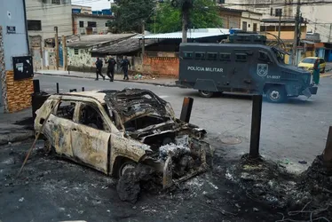 Imagem ilustrativa da imagem Veja fotos da megaoperação policial no Rio contra o Comando Vermelho