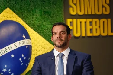 Imagem ilustrativa da imagem Xaud garante impedimento semiautomático em 2026 e quer vaga extra na Libertadores