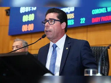 Essa é a segunda condenação de Carla Zambelli pelo STF