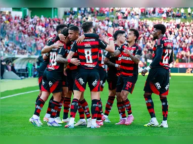 Dinenno encerrou jejum de um ano e um mês para dar a vitória ao São Paulo